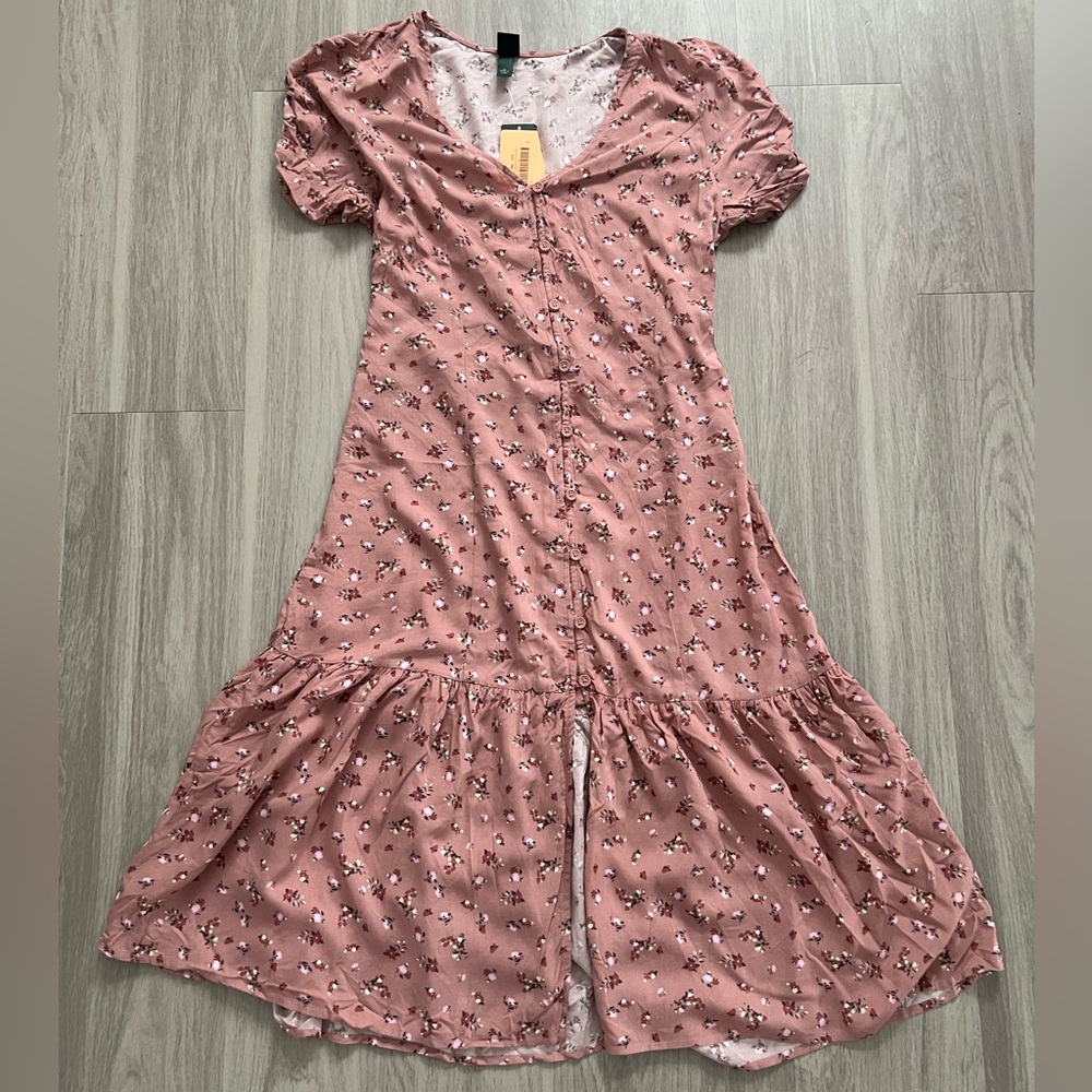 Wild Fable Blush Floral Midi Dress with Lavender Details medium